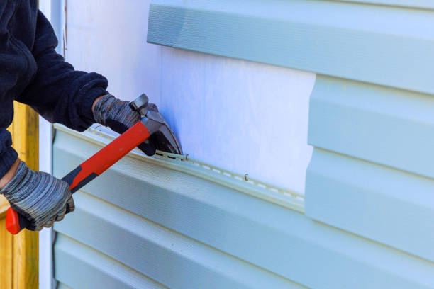Reliable Siding Repair contractor in Clarksburg, MD by Squared Siding